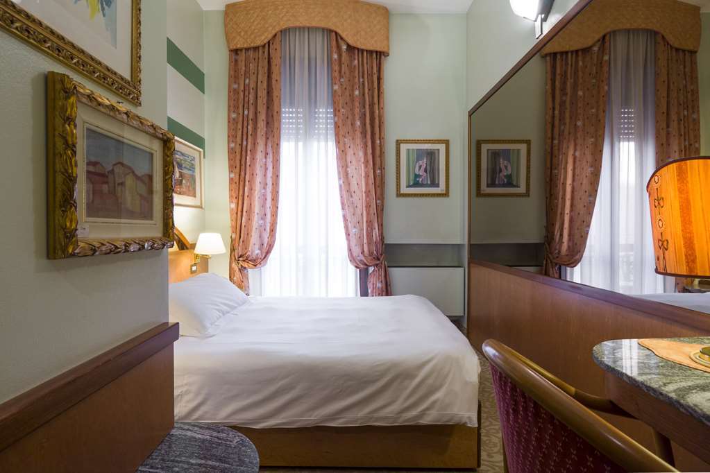 Carrobbio Hotel 4*