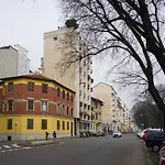 Artist Nadia\'S Apartment In Porta Vercellina