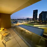 Milan East Uptown High Tech Studio