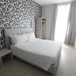 Cadorna Luxury Hotel