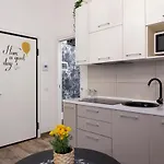 Lovely Flat - Orti 16