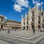 ***** Luxury Suite Fiera Milano & San Siro Stadium Mm1