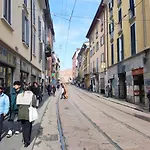 Bomboniera Nel Cuore Di Milano Navigli