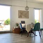 Appartamento Con Terrazza In Zona Navigli - Tortona
