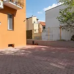 Leader Apartment 1 - Monzino - Hockey Msg Arena - Linate -