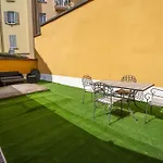 Palm Apartment