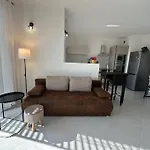 Elysion - Park View Apartment