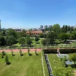Elysion - Park View Apartment