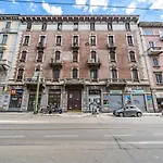 Isola And Garibaldi District Lovely Apartment