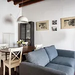 Joivy Tasteful Flat Near City Centre