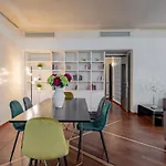 Milan Royal Suites - Luxury Duomo