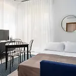 Blue City Paradise - Renovated Apt In Center Milan