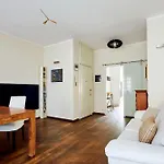 Savona Corner Apartment