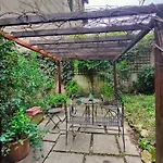 S&M Apartments \