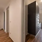 Guest Planet - Bicocca Suites Milano