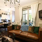 St James Suite