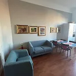 Gambara Apartment
