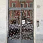 Comfortable And Spacious Apartment In Milan