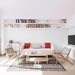 Easylife - Stile Ed Eleganza In Sant\'Agostino