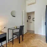 Elegant Brand New Apartments Near Duomo