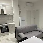 Jcube Apartments Bocconi Milano