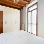 Porta Romana M3- Cosy Apartament