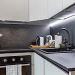 Moscova Luxury Home