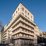 Classbnb - Bright Apartment Near The City Center