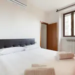 Milan Rogoredo - Bright Apartment