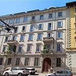 Sahi - Residenza Corso Italia Tre Camere, Due Bagni E Un Salone