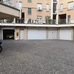Appartamento Cadolini - Secured Parking! - Duomo In 20 Min - Quiteness And Garden