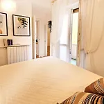 Genovesi Chic Studio - Affori Station