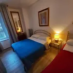 3 Rooms Station Central Free Parking