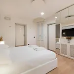 Milan Royal Suites Duomo
