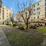 New And Functional Apartments Near The Metro