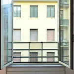 Stylish Brera Apartment