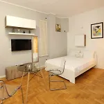 Citylife Area Charming Studio