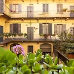 Bricks & Beams Studio In The Key Area Of Milan