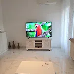 Felicia\'S Apartment