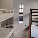 Lion University & Youth Hostel Milano