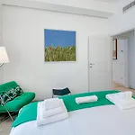 Santa Croce Suite - 10 Mins From Duomo