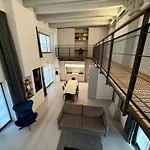 Luxury House In Milano Pietrasanta 130 Mq