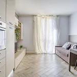 V2 Apartments Near Centrale