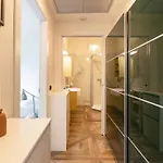 Bright One Bedroom Apartment Porta Venezia - Mirable Pm