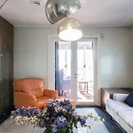 Guesthost - Porta Vittoria Central Apartment
