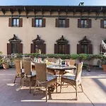 Hemeras Boutique Homes - Super Central Design Apartments