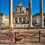 Laura\'s Home - I Navigli Che Vorrei
