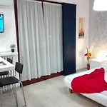 Mecenate Cozy Flat