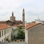 Milanese Flat - Via Vigevano