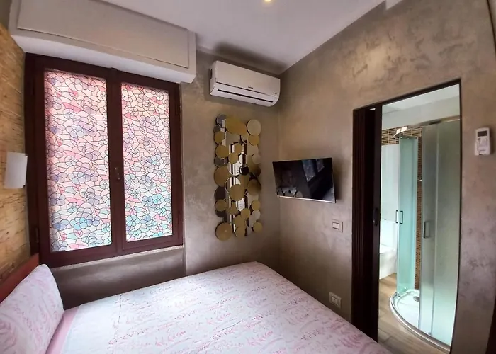 Inna Best House